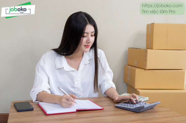 con gai co nen ung tuyen vi tri nhan vien kho van