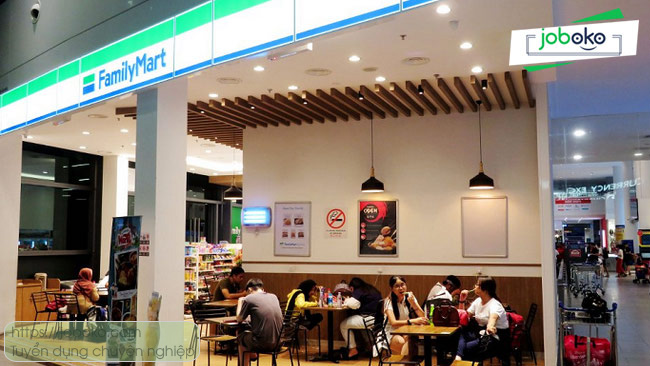 family mart tuyen dung