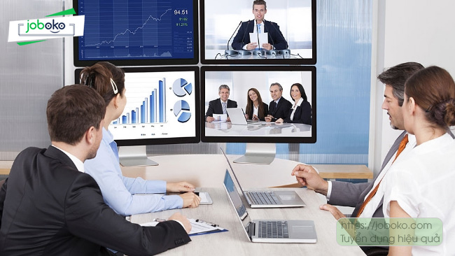 Digital Marketing hoc truong gi, thi khoi nao