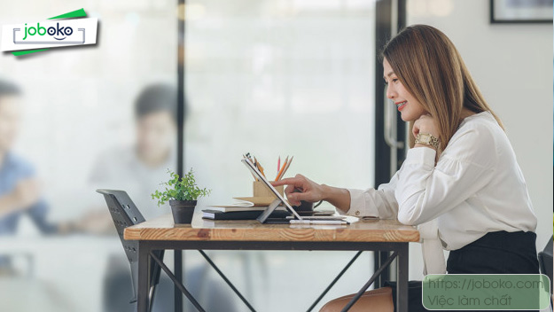 cau hoi phong van giam doc nhan su