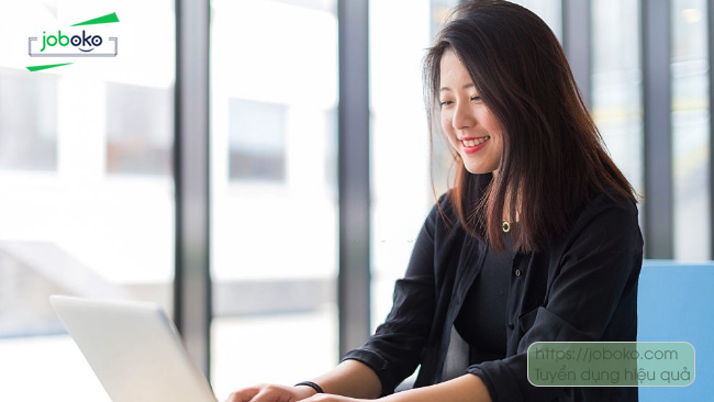 co nen su dung cv online de ung tuyen 2