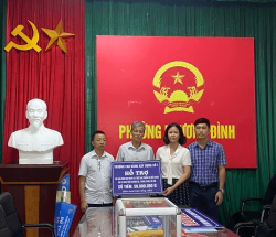 truong-cao-dang-xay-dung-so-1-quyen-gop-ung-ho-nan-nhan-vu-chay-chung-cu-mini-tai-quan-thanh-xuan-ha-noi-