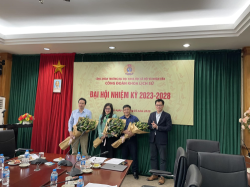 TRƯỜNG ĐẠI HỌC KHOA HỌC XÃ HỘI VÀ NHÂN VĂN